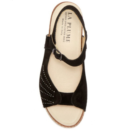 La Plume Perforated Suede Comfort Women's Sandals - Picture 5 of 6